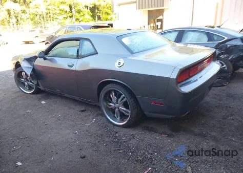 2011 Dodge Challenger z USA, uszkodzony, nr VIN 2B3CJ4DG0BH602941